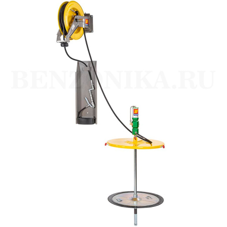 013-1139-000 Meclube (Италия) - Комплект настенный с пневмонасосом для смазки, 60:1, с катушкой